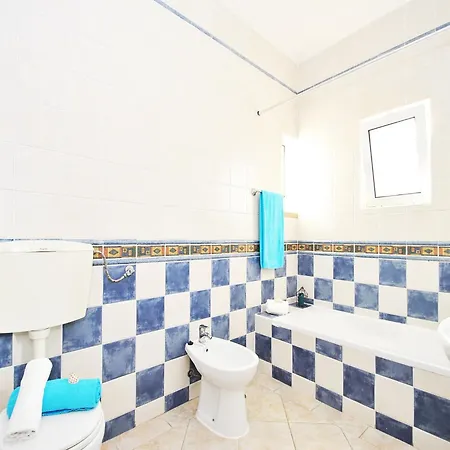Villa Villa In Algarve Near Sandy Beaches Albufeira