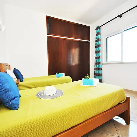 Villa In Algarve Near Sandy Beaches *