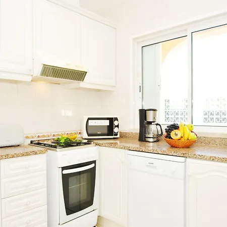 Villa In Algarve Near Sandy Beaches * Albufeira