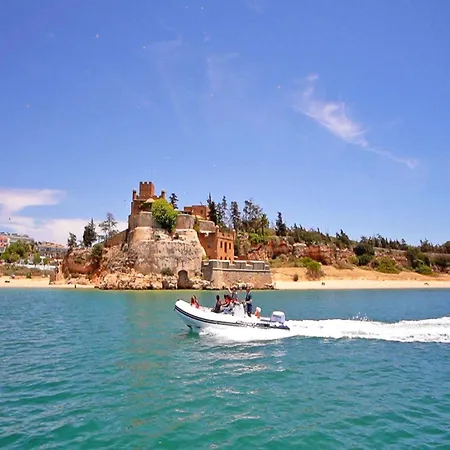 Villa In Algarve Near Sandy Beaches Βίλα