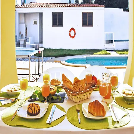 Villa In Algarve Near Sandy Beaches Βίλα Αλμπουφέιρα