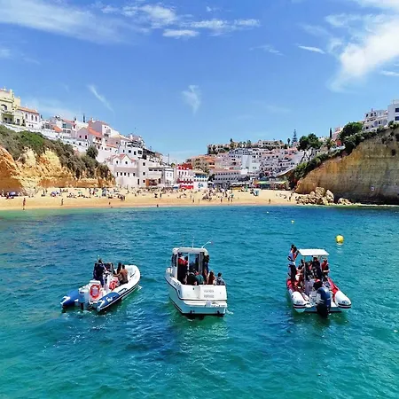 Βίλα Villa In Algarve Near Sandy Beaches Αλμπουφέιρα