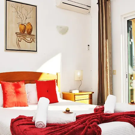 Villa In Algarve Near Sandy Beaches Βίλα